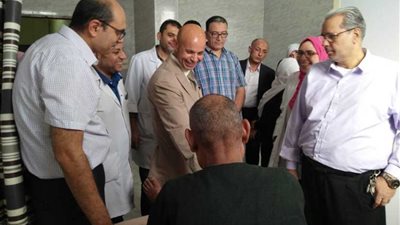 مرور مفاجئ لوكيل وزارة الصحة بالشرقية على مستشفى فاقوس النموذجي
