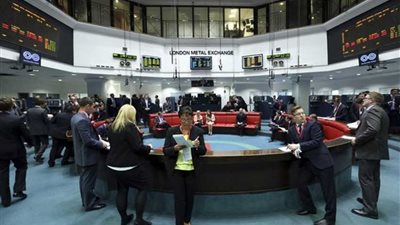 مؤشر بورصة لندن الرئيس يغلق على ارتفاع