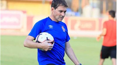 فايلر يعلن قائمة الأهلي لمواجهة كانوسبورت