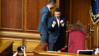 أوكرانيا توقف قطع العلاقات مع روسيا