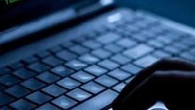 ضبط (126) قضية ابتزاز مادي ونصب عبر الإنترنت