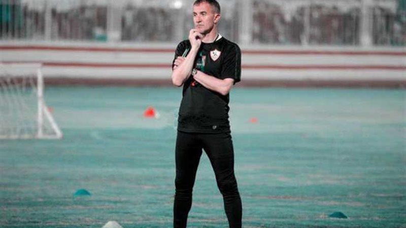 ميتشو يعلن قائمة