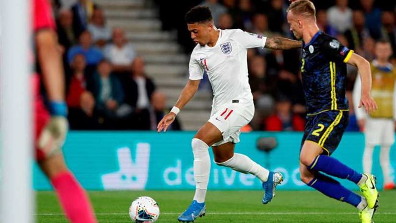 إنجلترا تمطر شباك