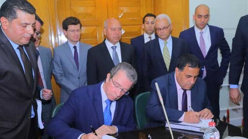 كامل الوزير: 1300