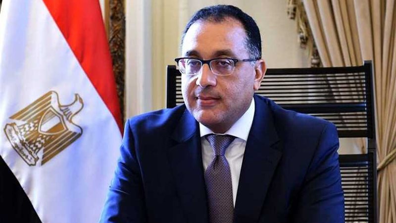 رئيس الوزراء يتابع