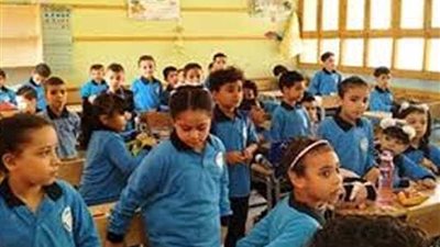 إجازة يوم السبت بالمدارس لم يتم إلغاؤها