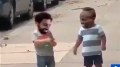 شاهد.. «صلاح» يحل أزمته مع ماني قبل لقاء نيوكاسل