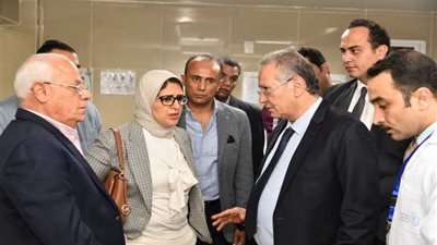 وزيرة الصحة تتفقد مستشفى بورفؤاد خلال جولتها لمتابعة تطبيق منظومة التأمين الصحي الشامل