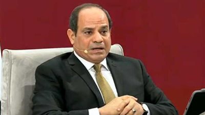 الرئيس السيسي: 100 مليار جنيه تنفق علي التعليم.. فيديو