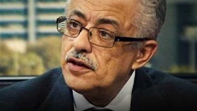 وزير التعليم يكرم الطلاب الحاصلين على بطولة العالم لكرة اليد للناشئين