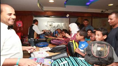 معرض حقائب مدرسية بجنيه واحد لـ