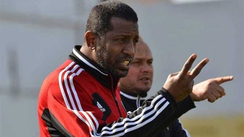 22 لاعبا في معسكر