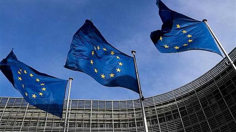 700 ألف يورو مساعدات