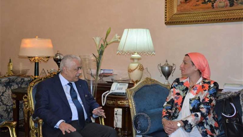 التعليم والبيئة تطلقان