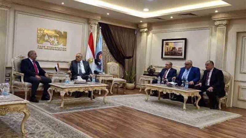 جامعة أسيوط تبحث