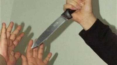 انهال عليها طعنًا بسكين..شاب ينهي حياة زوجته بـ