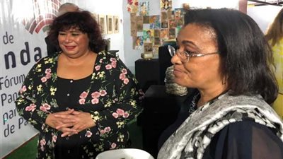 وزيرتا ثقافة مصر وأنجولا في افتتاح بينالي لواندا الأول لثقافة السلام