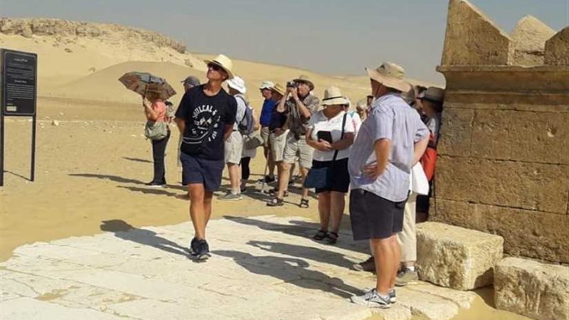 وفد إنجليزي يزور