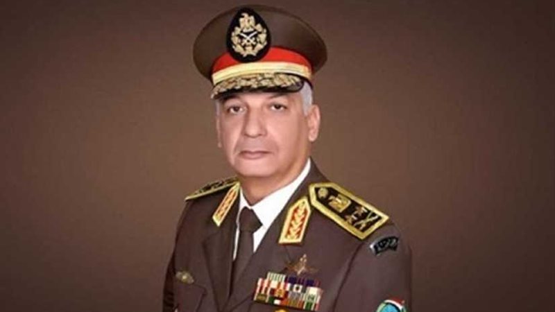 وزير الدفاع يصدق