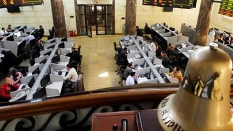 تراجع جماعي بمؤشرات