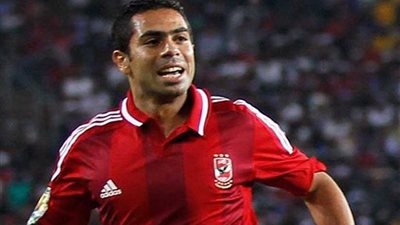 فتحي يقترب من قيادة الجبهة اليمني للاحمر امام الابيض في كلاسيكو قمة السوبر