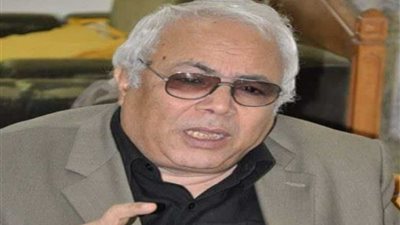 وزيرة الثقافة تنعي الشاعر محمد كشيك