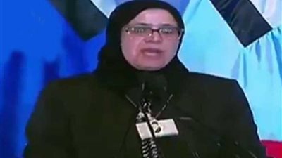 رسالة أم شهيد إلى الشعب المصري بالدموع: 