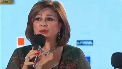 يسرا وإلهام شاهين أبرز حضور 