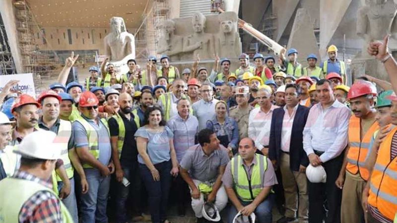 وزير الآثار يتفقد