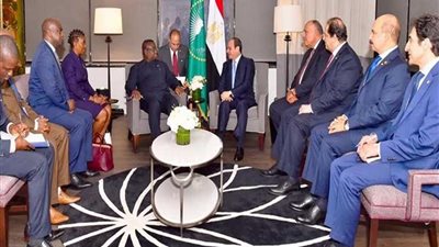الرئيس السيسي يلتقي رئيس جمهورية سيراليون في نيويورك