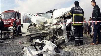 المرصد السوري: مقتل 6 لاجئين وإصابة 30 أثناء ترحيلهم من تركيا