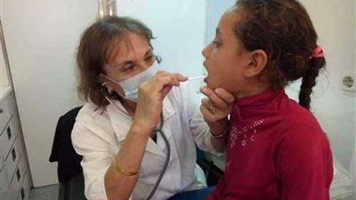 الكشف الطبي على 1879 مريضا في قافلتين طبيتين بالبحيرة