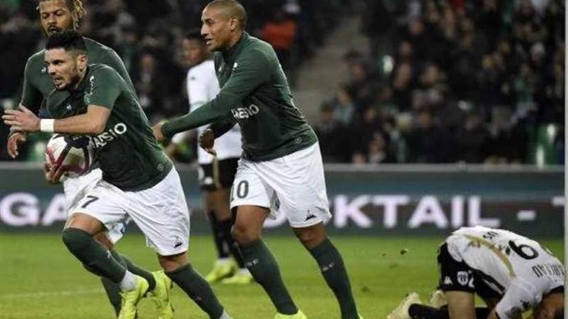 أنجيه يفوز علي سانت