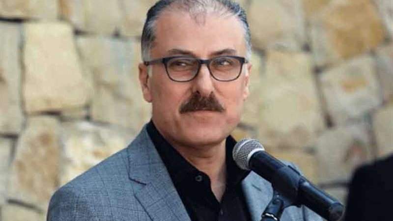 برلماني لبناني يدعو