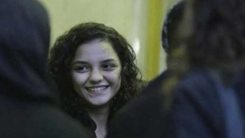 بلاغ ضد الناشطة سناء