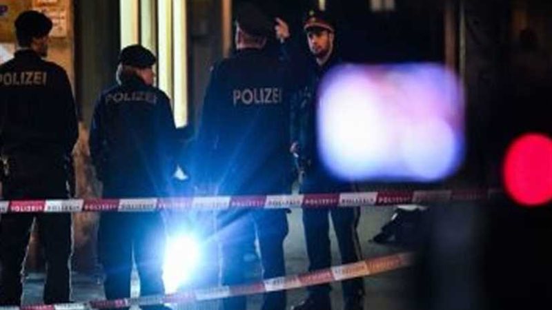 إصابة 9 أشخاص إثر