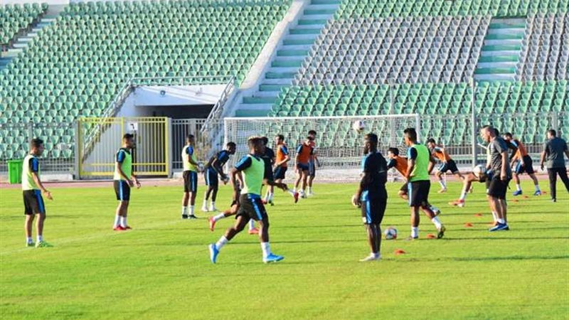 المصري يخوض مباراتين