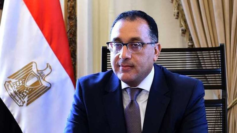 رئيس الوزراء يتابع