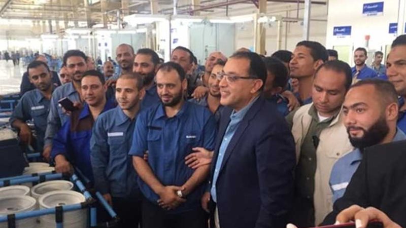 رئيس الوزراء يزور