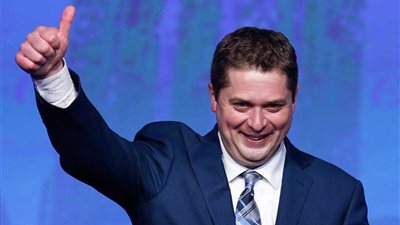 زعيم المعارضة الكندية يعد بفتح تحقيق في قضية 