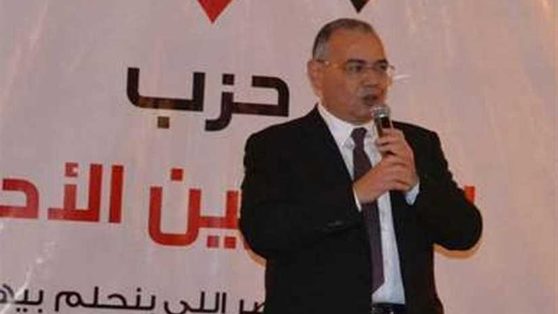رئيس حزب المصريين