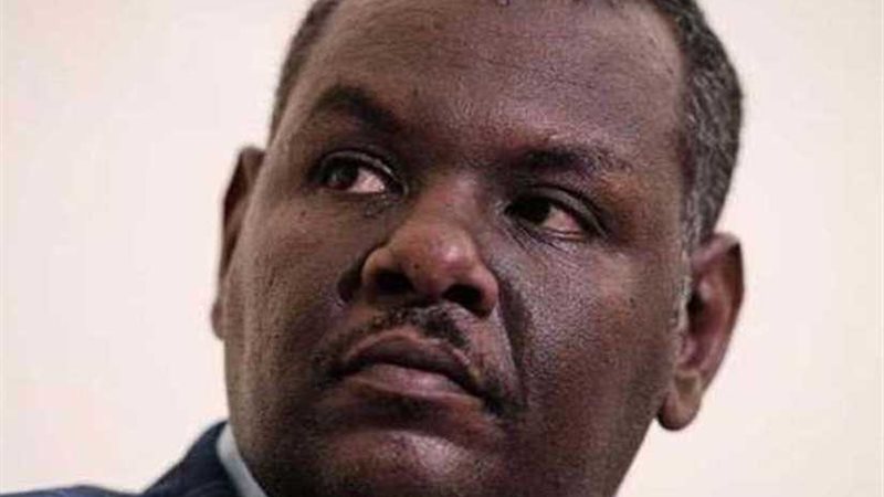 وزير الصناعة والتجارة