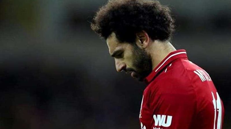 «صلاح» خارج تشكيل