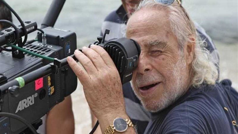 منح وسام عروس البحر