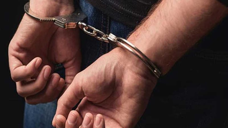 ضبط عامل شرع في قتل