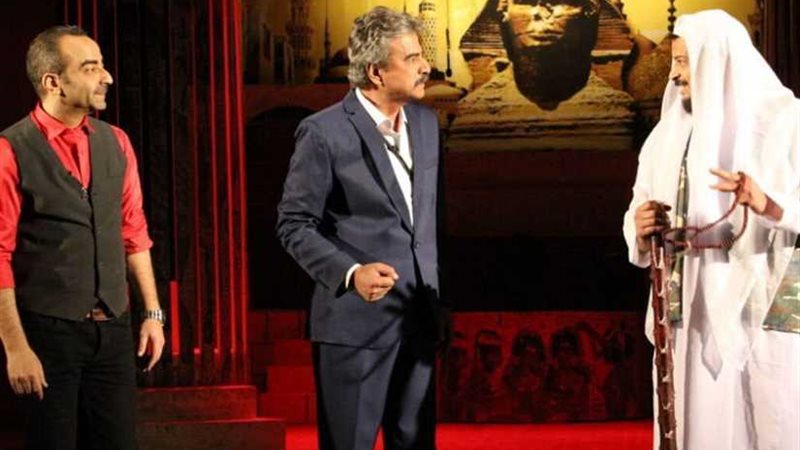 مسرح المواجهة و التجوال