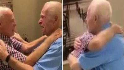 لم شمل أبناء العمومة بعد 75سنة.. كل منهما ظن أن الآخر قتل (فيديو)