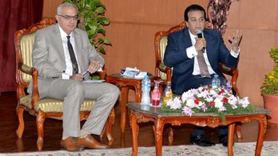 وزير التعليم العالي يشيد بتميز جامعة المنصورة في كافة التخصصات