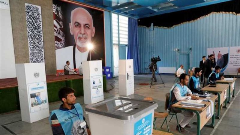 بدء التصويت في انتخابات