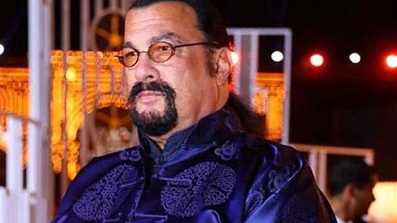 ستيفن سيجال: أعشق